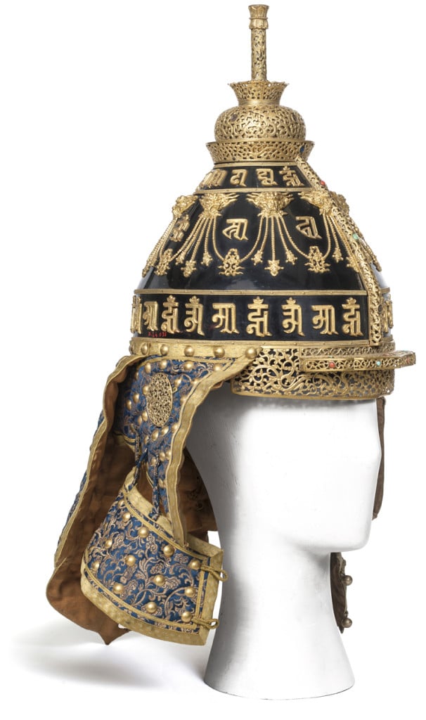 2-_Casque_d_armure_imperial_ou_princier-063fc