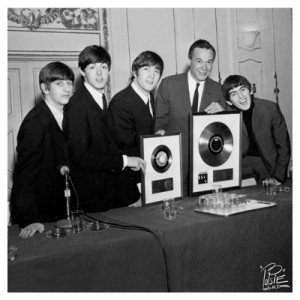 The Beatles. Discos de oro. Tasacion coleccionismo musical. The Beatles. Discos de oro.